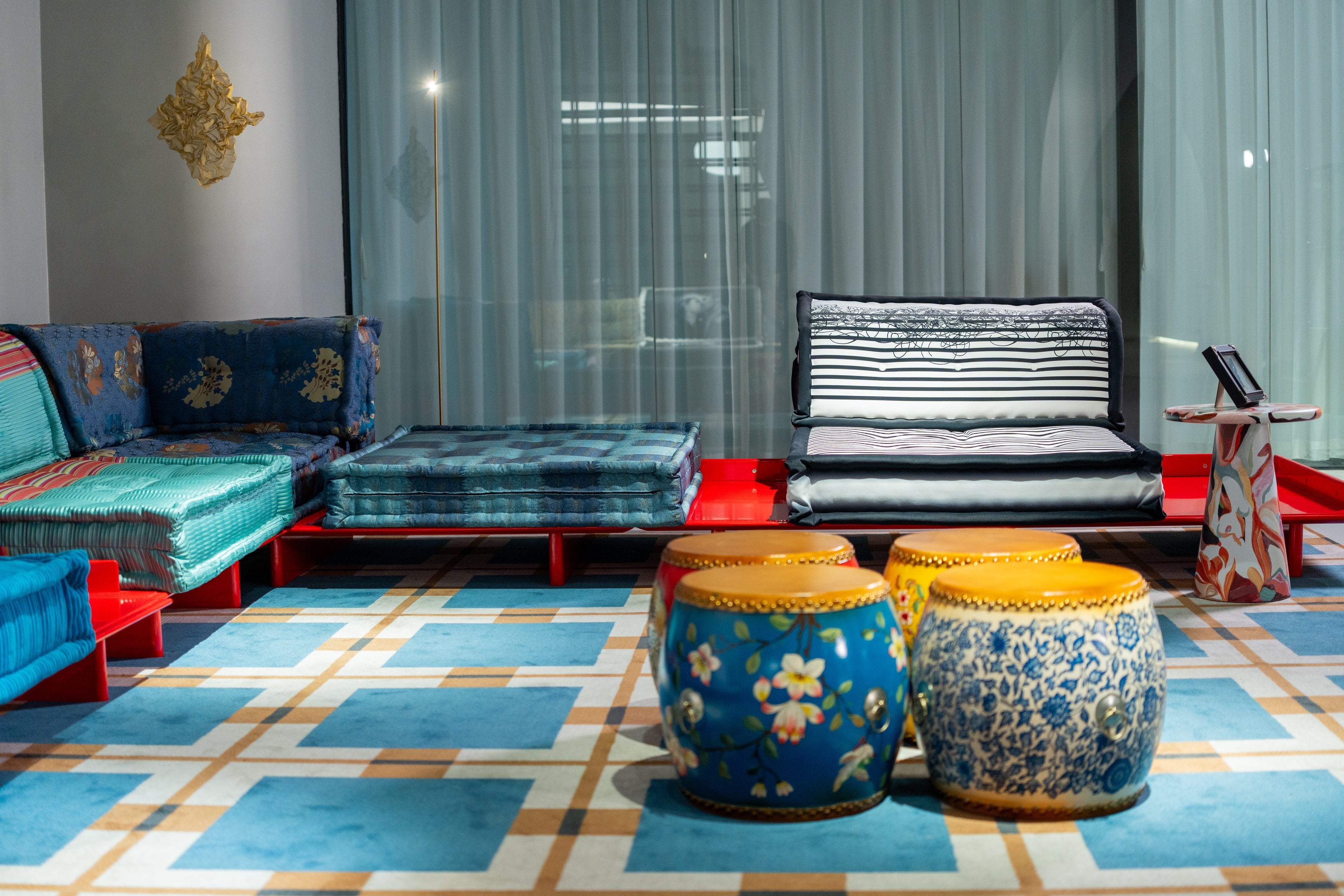 Cinematic Moments Mahjong Sofa - Fajiani